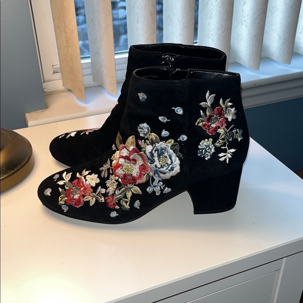 White House Black Market embroidered velvet boots